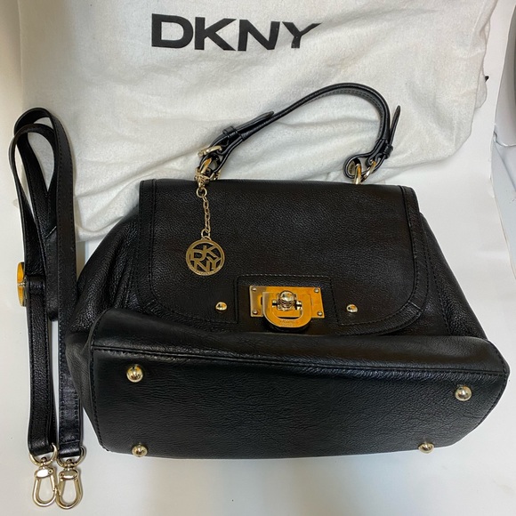 Designer handbags - Picture 2 of 16